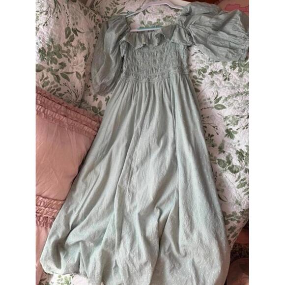 R.VIVIMOS Off-Shoulder Smocked Midi Dress – Size Medium ✨ - Picture 4 of 7